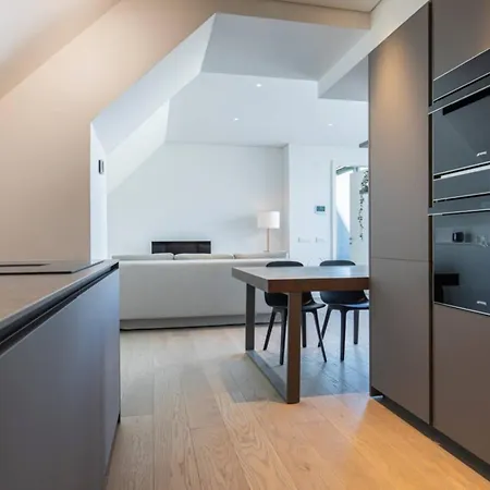 Prata Riverside I By Innkeeper Apartman